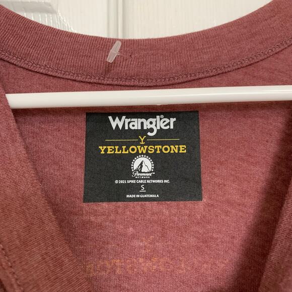 Wrangler x Yellowstone NWT Red Heathered Graphic Tank Small - Picture 7 of 10